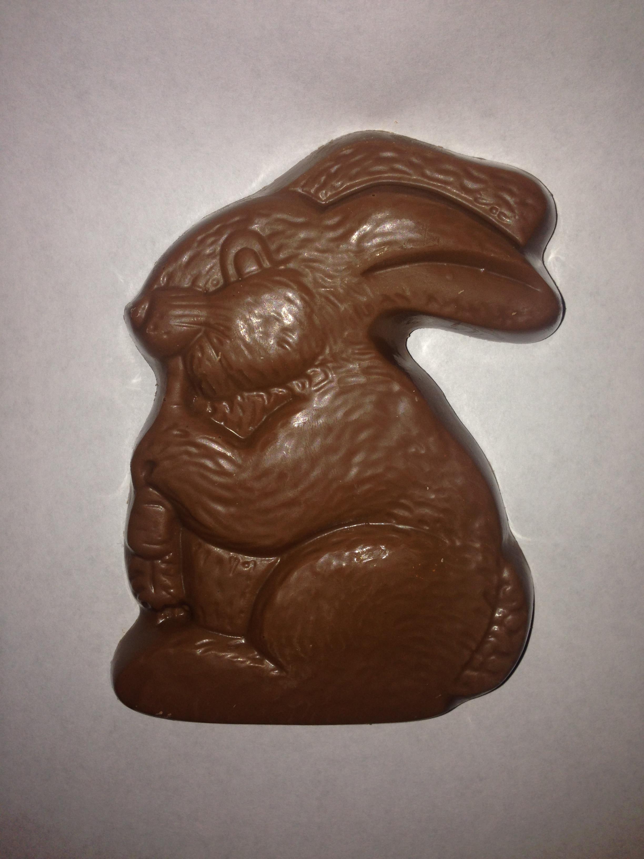 4 oz. Rabbit Eating Carrot Andy's Candies